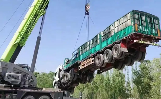 巍山道路脱困救援案例